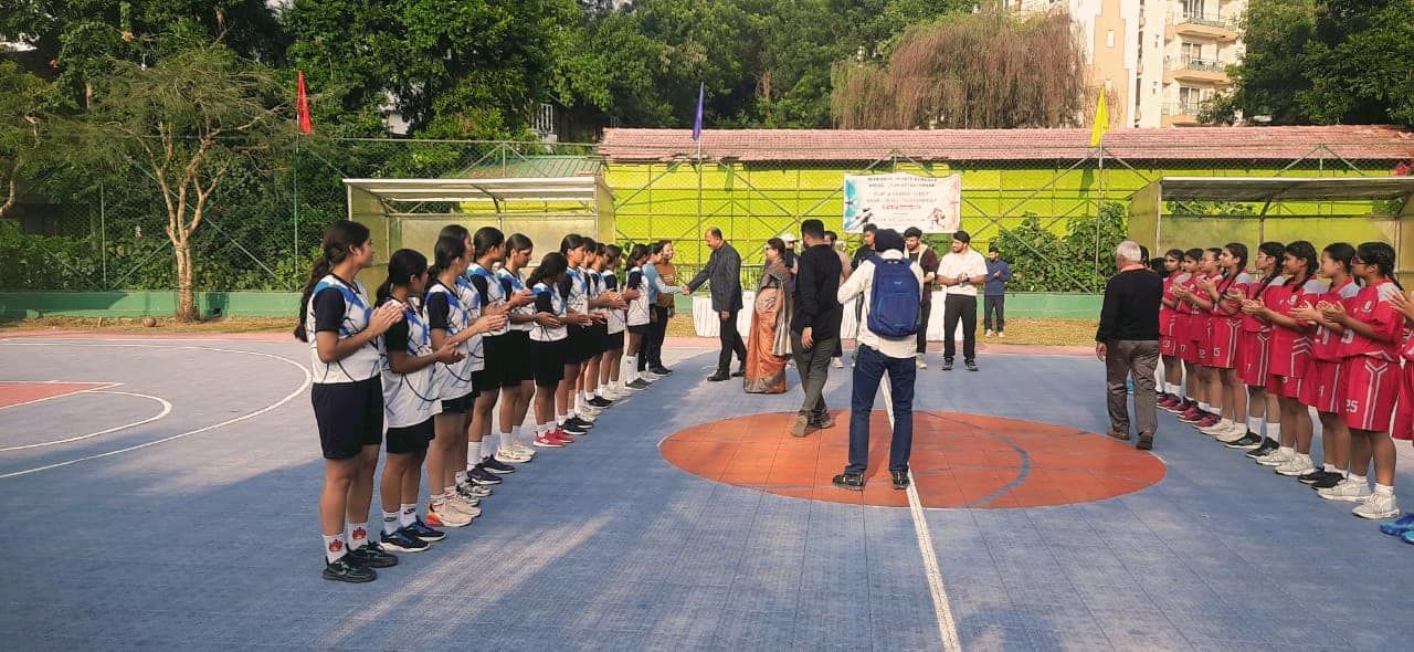 Queens of the Court!