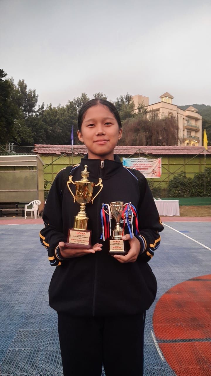 Queens of the Court!