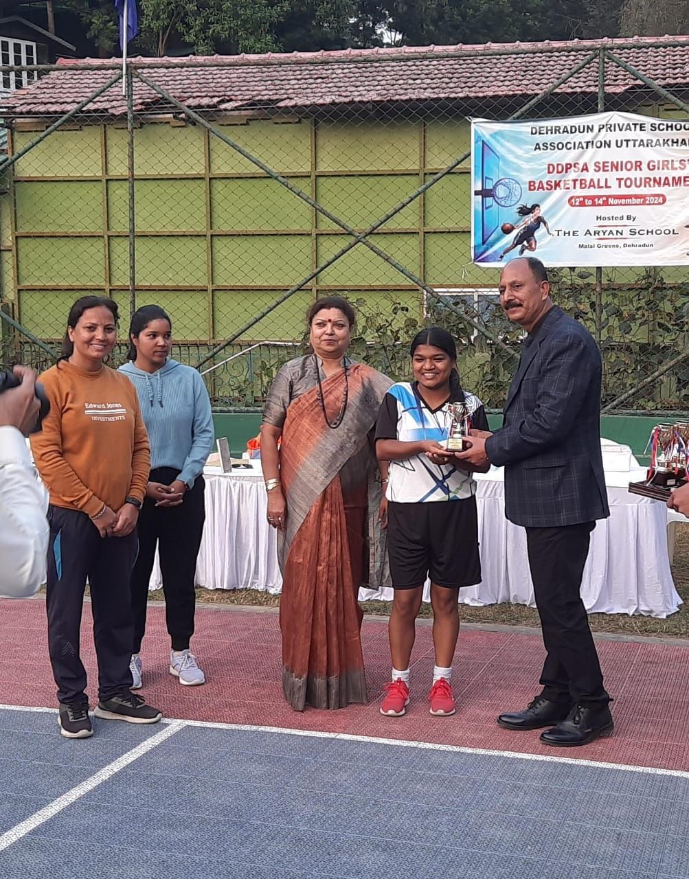 Queens of the Court!