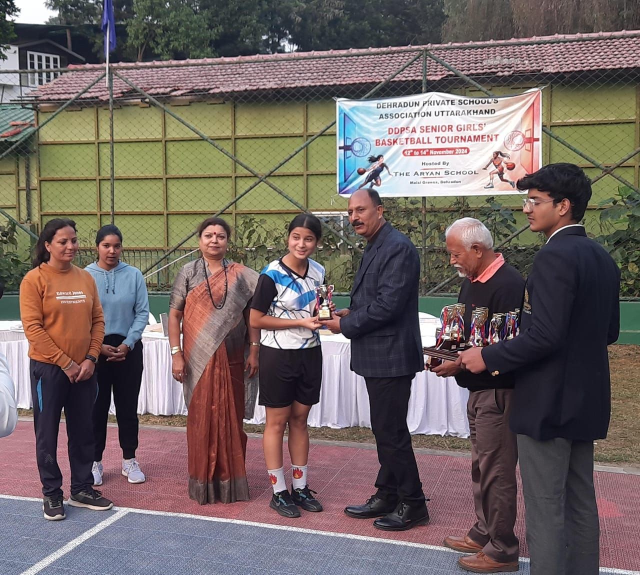 Queens of the Court!